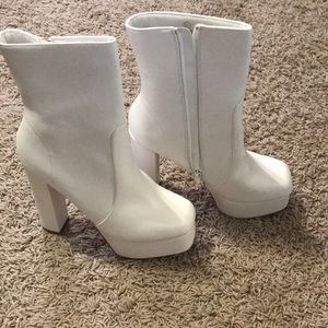 Liliana platform booties